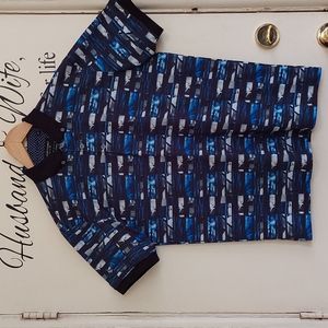 Boys polo shirt. Alex Vando. size medium like new.